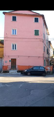 Casa indipendente in residenziale in Via Duccio Galimberti 39