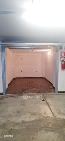 Box/posto auto in residenziale in Via Alessandro Noli