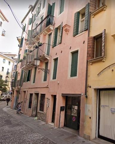 Appartamento in residenziale in Via dell'Arco 21