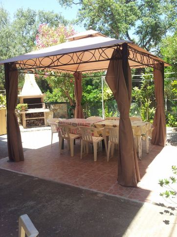 Casa indipendente in residenziale in Via Sindaco Contu 32