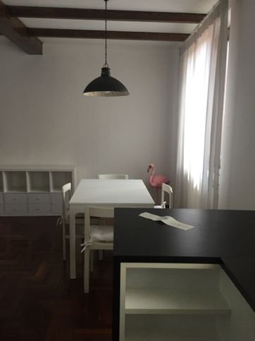 Appartamento in residenziale in Via Tortona