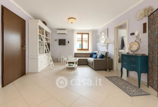 Appartamento in residenziale in Via Donica