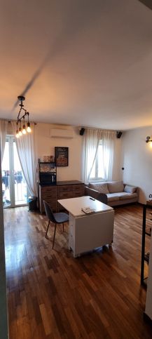 Appartamento in residenziale in Via Pisanelli 17