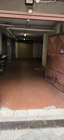 Garage/posto auto in residenziale in Via Stresa 166