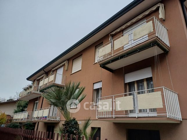 Appartamento in residenziale in Via Geminiano Montanari 26