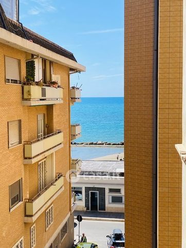 Appartamento in residenziale in Via del Faro 19