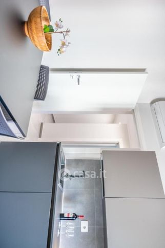 Appartamento in residenziale in Via Mauro Macchi