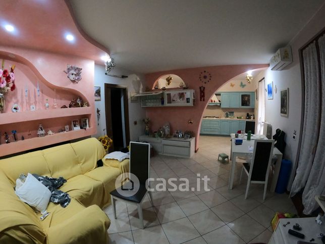 Appartamento in residenziale in Via Agostino Gallo 10