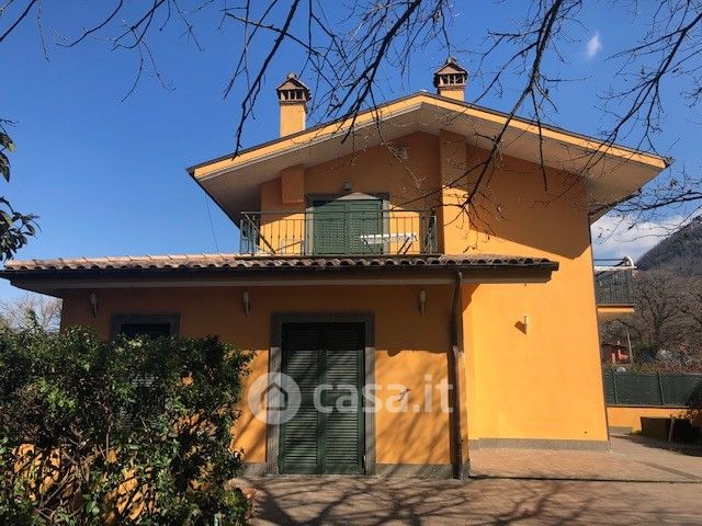 Villa in residenziale in Via delle Barozze 28