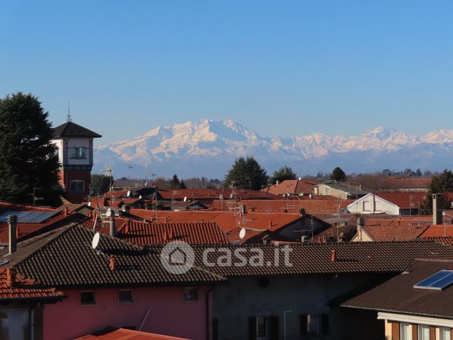 Appartamento in residenziale in Via Don Bernasconi 16