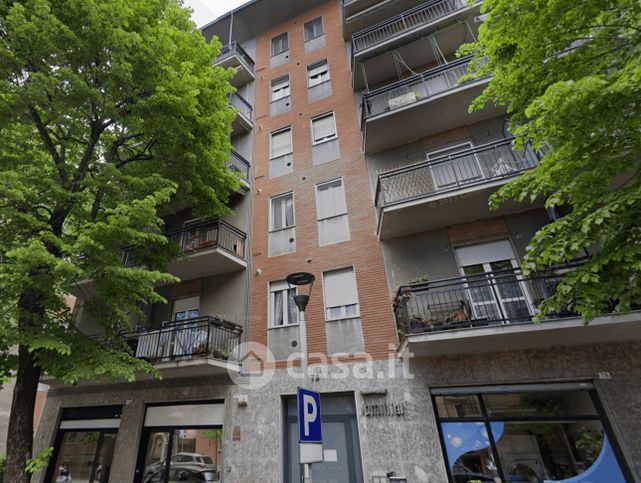 Appartamento in residenziale in Viale Camillo Golgi