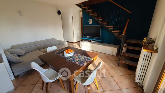 Appartamento in residenziale in Via Bassone 68