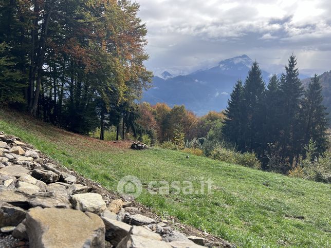 Terreno edificabile in residenziale in Via Stradate 25