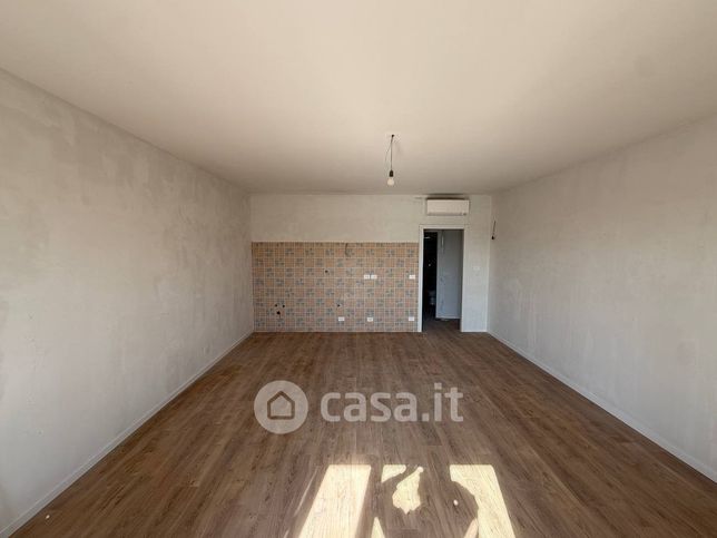 Appartamento in residenziale in Via Druento 109
