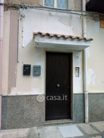 Appartamento in residenziale in Via Lucrezio