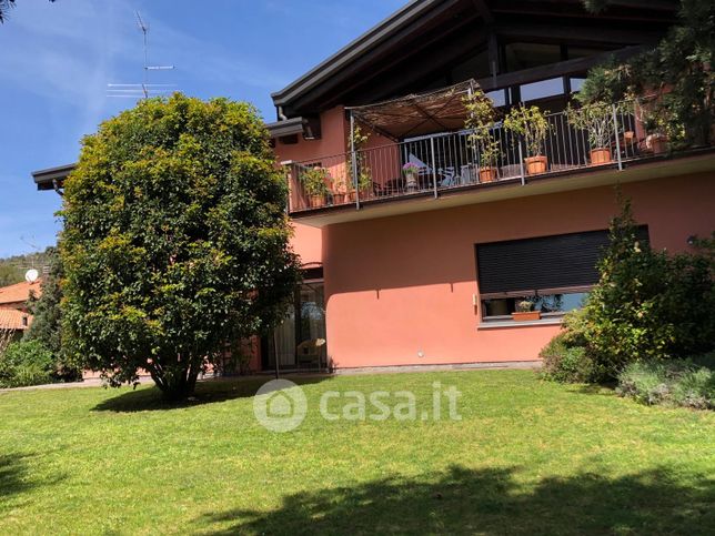 Appartamento in residenziale in Via Roma 12