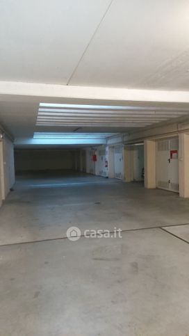 Box/posto auto in residenziale in Via Carolina Agata Bellocchio 16