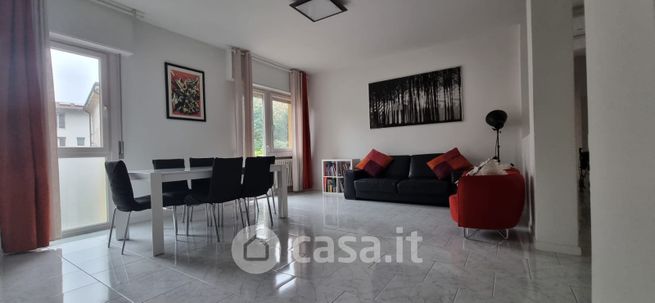 Appartamento in residenziale in Viale Mercato Nuovo 11