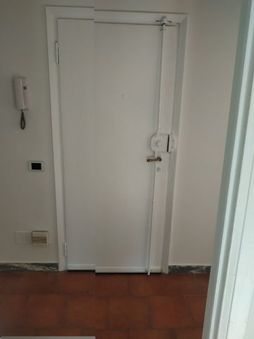 Appartamento in residenziale in Via Natale Lucca 9