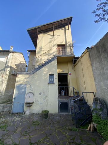 Casa indipendente in residenziale in Via Privata Alessandro Scanini 53