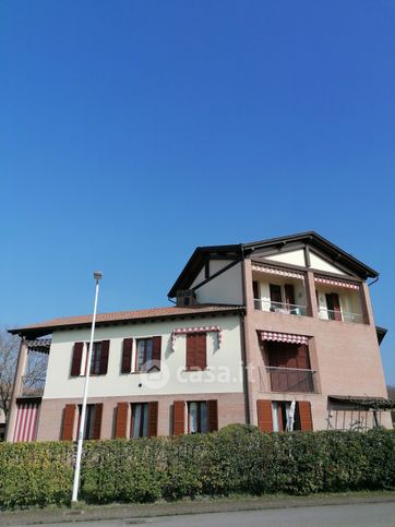Appartamento in residenziale in Via Volturno
