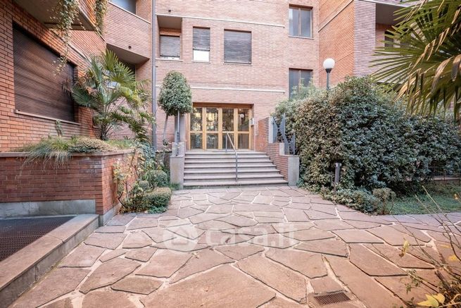 Appartamento in residenziale in Via Pietro Paleocapa 11
