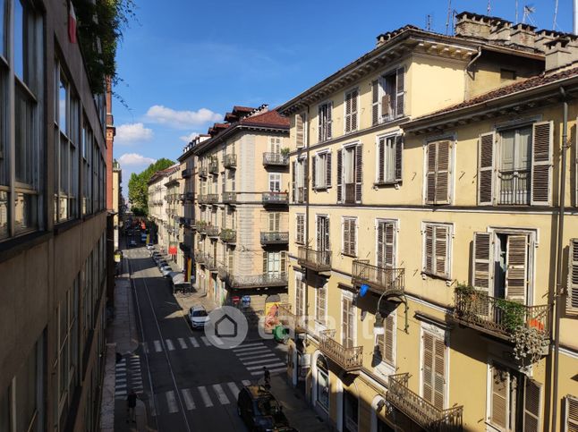 Appartamento in residenziale in Via San Secondo 12