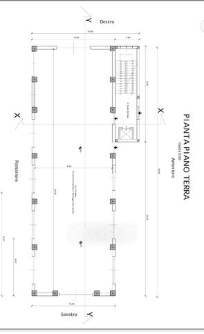 Capannone in commerciale in Località Santa Lucia