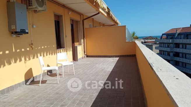 Appartamento in residenziale in Via Nazionale Adriatica Nord