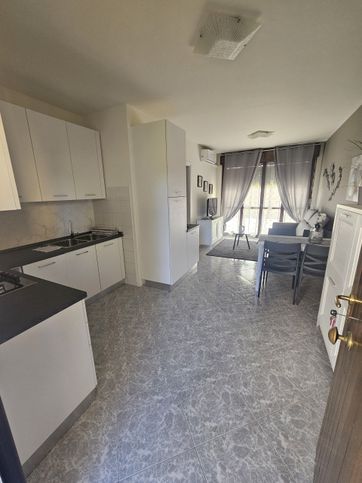 Appartamento in residenziale in Via Monte Baldo 77