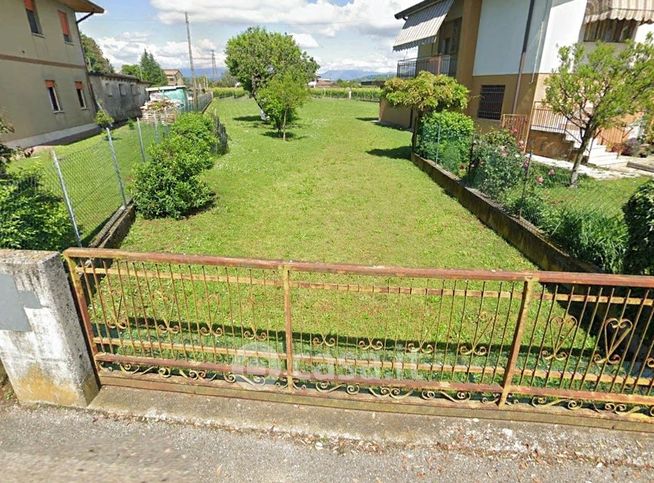 Terreno edificabile in residenziale in 