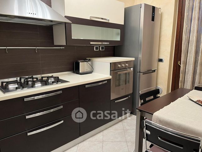 Appartamento in residenziale in Viale Carlo Espinasse 106