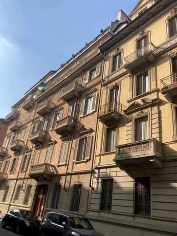 Appartamento in residenziale in Via Valeggio