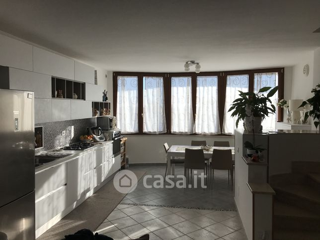 Appartamento in residenziale in Via Elcetina 4
