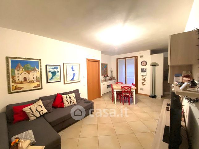 Appartamento in residenziale in Via Speronella Dalesmanini