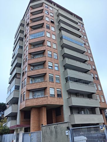 Appartamento in residenziale in Via Cincinnato 8