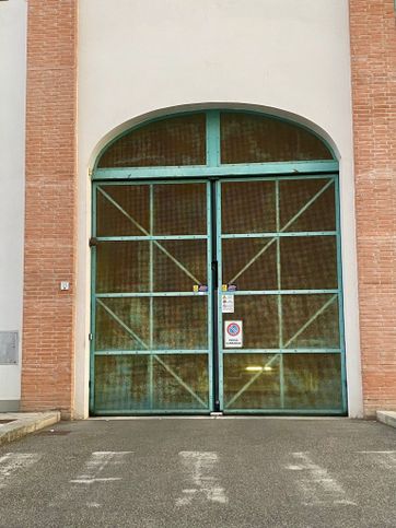 Garage/posto auto in residenziale in Via del Fiorino 15