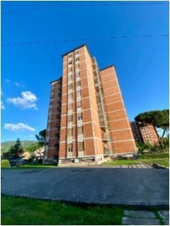 Appartamento in residenziale in Viale Gioacchino Rossini