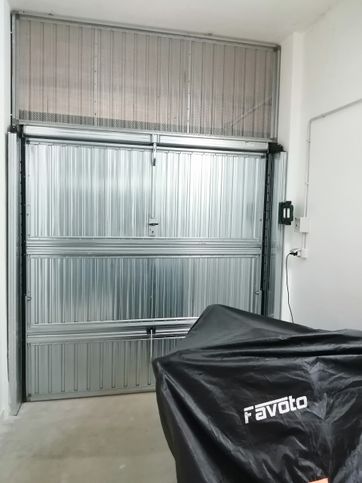 Garage/posto auto in residenziale in Via Casilina 9098