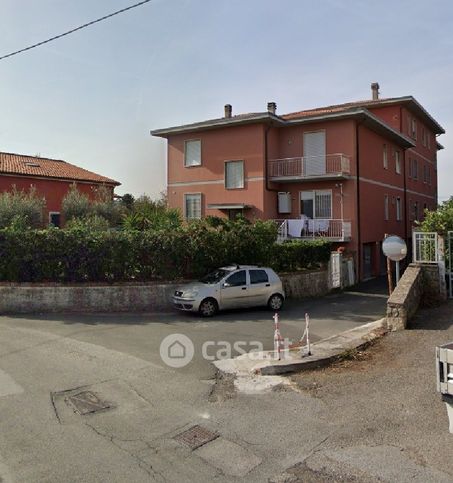 Appartamento in residenziale in Via Salicello