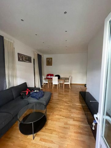 Appartamento in residenziale in Via Pompeo Trogo