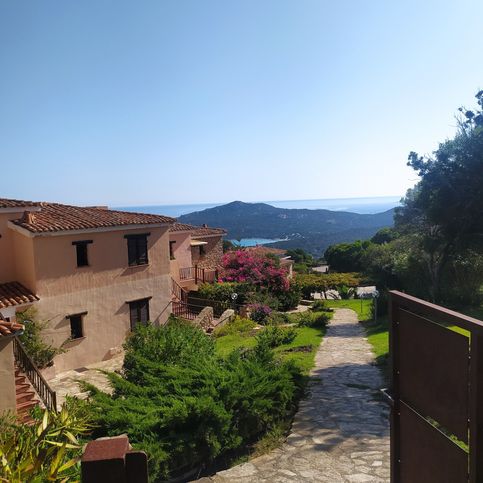 Villetta a schiera in residenziale in Via del Gabbiano 4