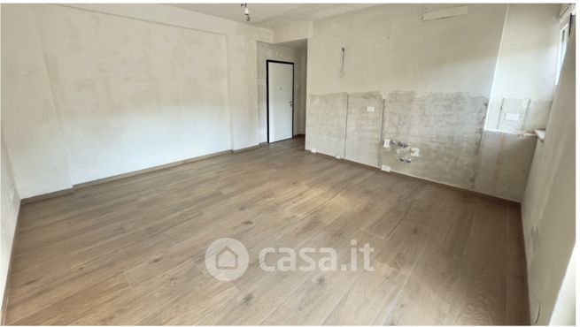 Appartamento in residenziale in Via dei Pini