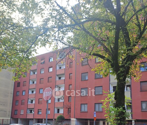 Appartamento in residenziale in Via A. Arosio 5