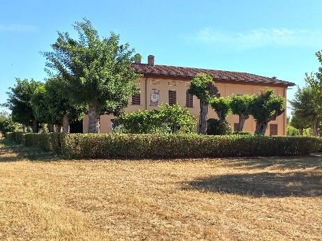 Villa in residenziale in Via Gambalera 77