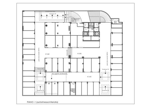 Garage/posto auto in residenziale in Via Remo Tagliaferri 14