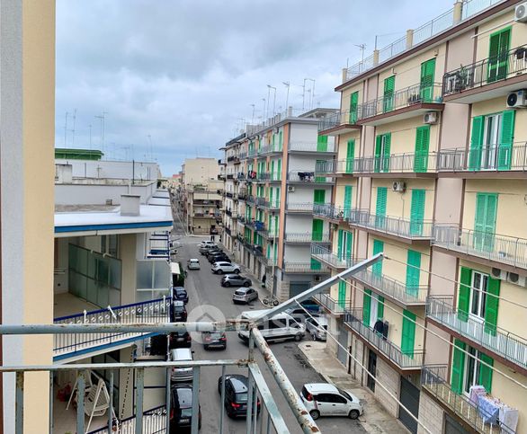 Appartamento in residenziale in Via Agostino Gioia 129