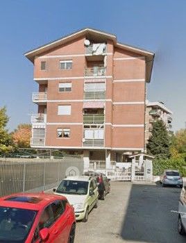 Box/posto auto in residenziale in Via Pianezza 26