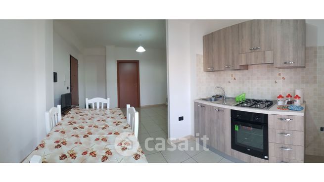 Appartamento in residenziale in Via Lorenzo Anania 3