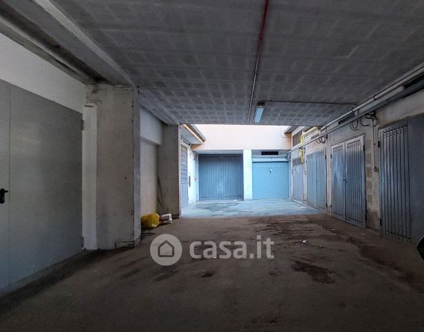 Garage/posto auto in residenziale in Via Ercole Nani